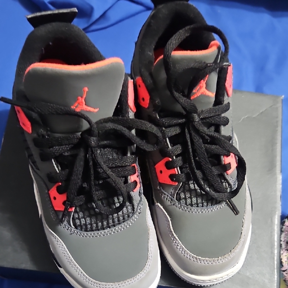 Jordan Kids Black and Red Sneakers